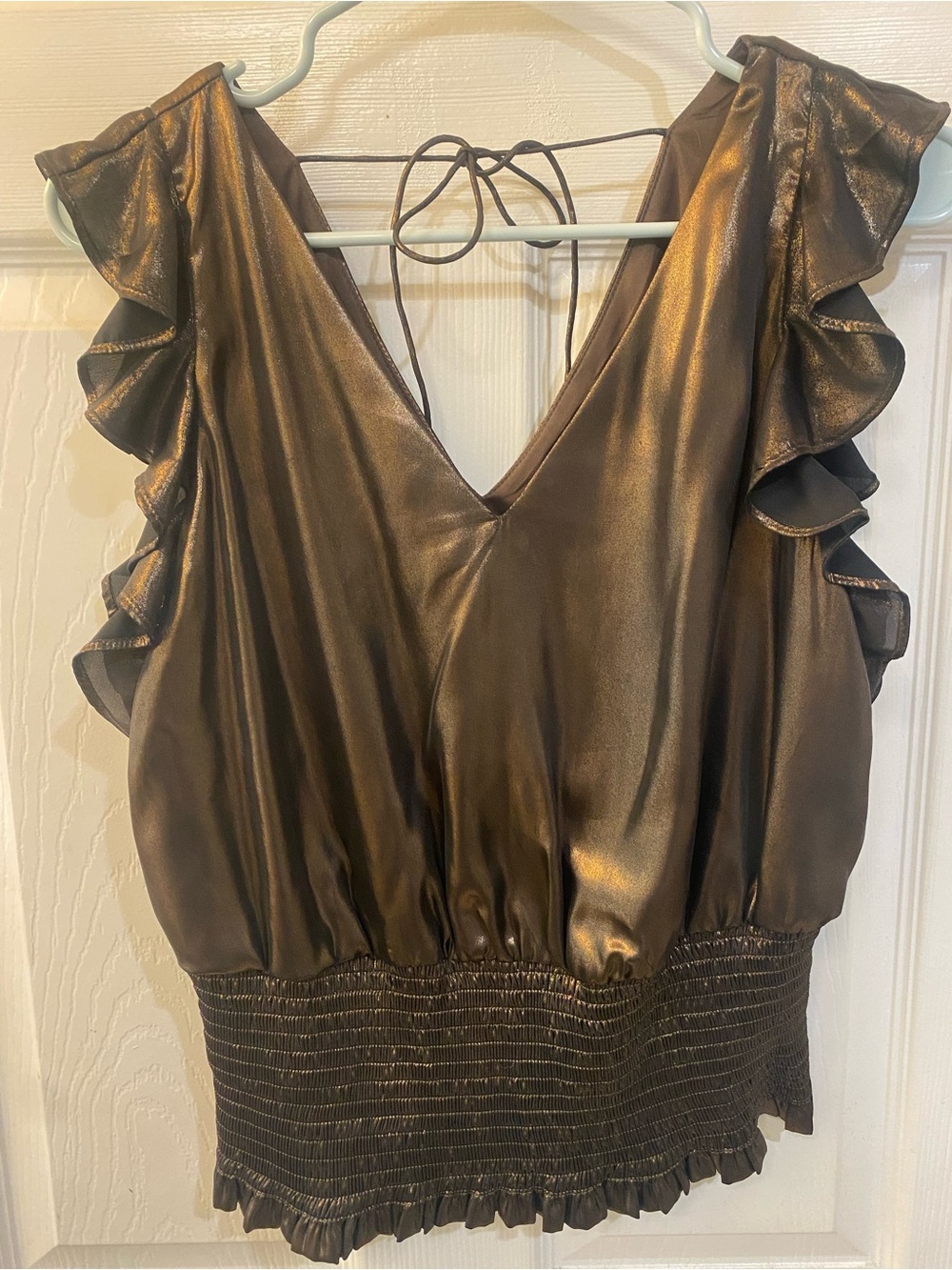 Nine West Sleeveless Ruffle Smocked Hem Top size M